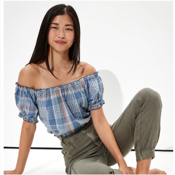 American Eagle Outfitters Tops - AEO 🦅 Off Shoulder Plaid Puff Sleeve Crop Top